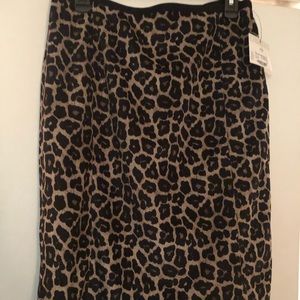 NWT Animal print skirt, size 10